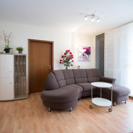 סארברוקן Ferienwohnung Fernblick מראה חיצוני תמונה